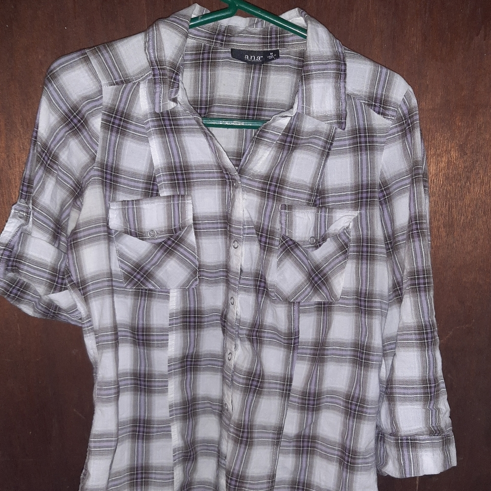 Anna size medium button down shirt